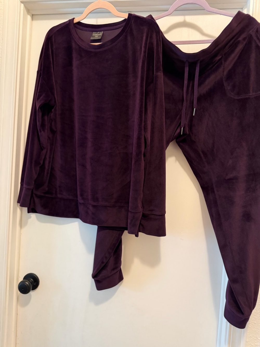 32 Degrees Women's Plush Track Set in Deep Plum